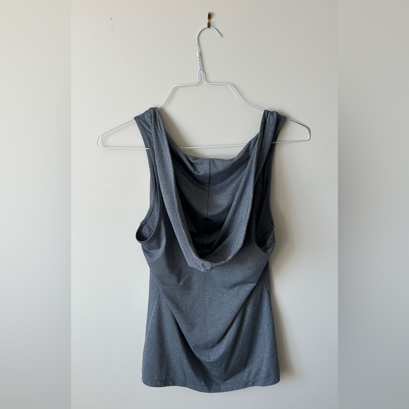 Lorna Jane Tank Top with Hood - Picture 3 of 4